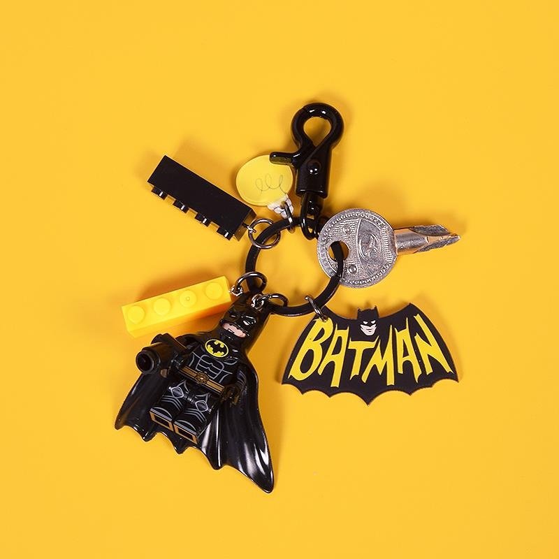 Car Accessories For Boys - HEROCROSS Batman Anime-Puppenanhänger, Auto-Schlüsselanhänger, Kinder-Rucksackanhänger, Zubehör,